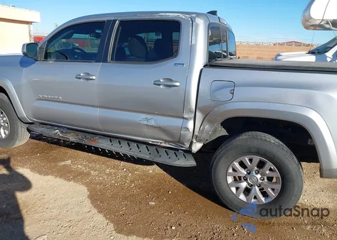 2017 Toyota Tacoma Sr5 V6 z USA, uszkodzony, nr VIN 5TFAZ5CN7HX052775